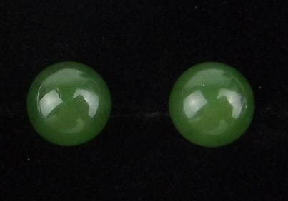 Mint Vintage 1960s 14kt Gold Jade Earrings