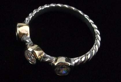 Mint Vintage Sterling Silver 3 Stone Ring 6