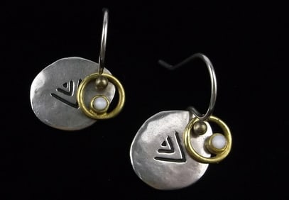 Mint Vintage Silpada Sterling Silver Drop Earrings