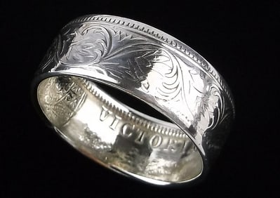 Mint Vint Thick Empress Victoria Silver Coin Ring 10