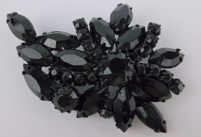 Stunning Vintage 1950s Rhinestone Brooch