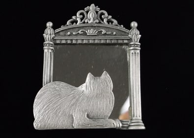 Mint Vint Jonette Jewelry JJ Cat In Mirror Brooch