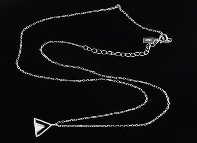 New Vintage Sterling Silver Triangle Pendant Chain Necklace 20"