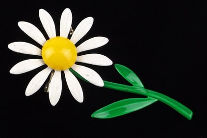 Mint Vintage 1960s Enameled Daisy Flower Brooch