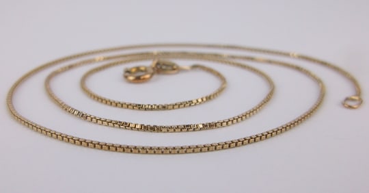 Mint Vint Italian Gold Over Sterling Box Chain necklace 18"