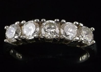 Stunning Vintage Sterling Silver 5 Stone Ring 8