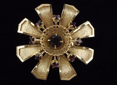 Mint Vintage 1960s Rhinestone Brooch