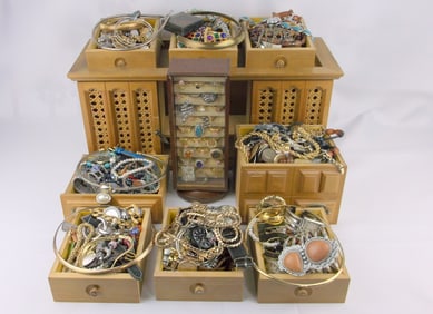 HUGE Vintage Estate Jewelry Box Collection Full Of Vint Jewelry
