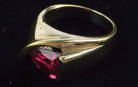 Gorgeous Thick Vint Gold Over Sterling 1.5ct Ruby Ring 7