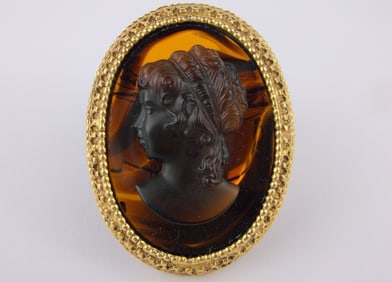 Mint Vintage 1960s Florenza Cameo Brooch