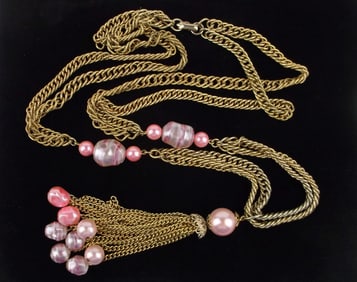 Mint Vintage 1950s Coro Craft Celluloid Necklace 28"