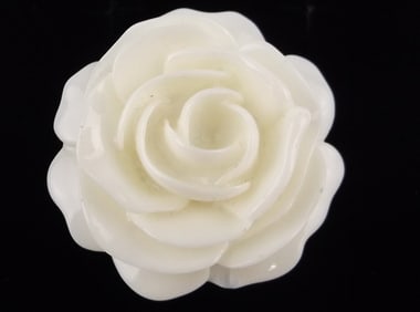 Mint Vintage Kenneth Jay Lane Big Rose Ring 7