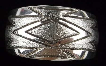 New Navajo Florence Tahe Sterling Silver Ring 8