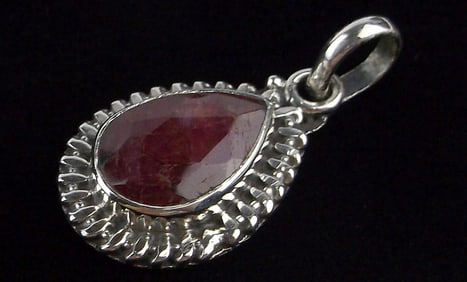 New Bali Sterling Silver 2ct Ruby Teardrop Pendant