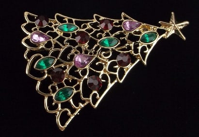 New Boxed Monet Rhinestone Christmas Tree Brooch