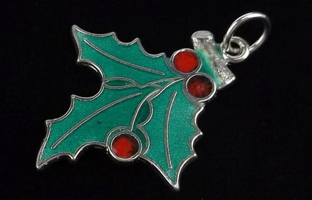 Mint Vint 1960s Enameled Sterling Christmas Holly Pendant