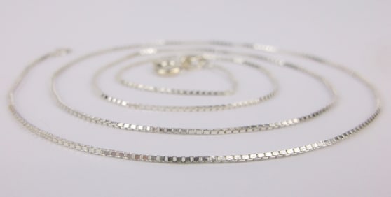 Mint Vintage Italian Sterling Silver Box Chain Necklace 21"