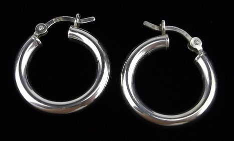 Mint Vintage Italian Sterling Silver Hoop Earrings