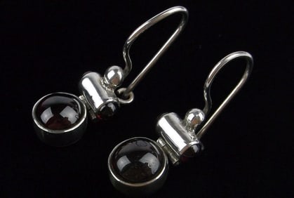 Mint Vintage Sterling Silver 2.5cttw Garnet Drop Earrings