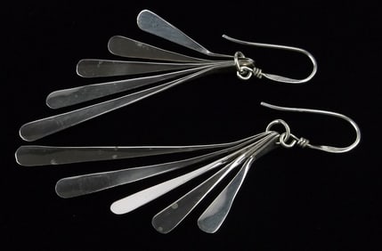 Mint Vintage 1970s Taxco Sterling Silver Fan Drop Earrings TP44