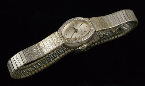 Antique 1950s Bulova 14kt RGP Womens Watch Works Great