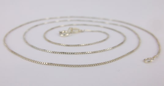 Mint Vintage Italian Sterling Silver Box Chain Necklace 20"
