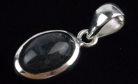 New Sterling Silver Purple Shell Pendant