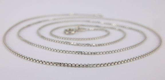 Mint Vintage Italian Sterling Silver Box Chain Necklace 24"