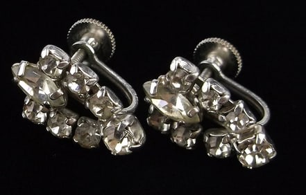 Mint Antique 1950s Rhinestone Earrings