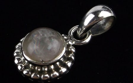 New Bali Sterling Silver Moonstone Pendant