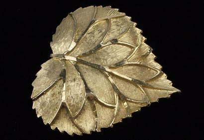 Stunning Vintage 1960s Leaf Brooch