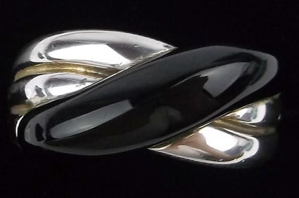 Mint Designer Sterling Silver Onyx Wave Ring 9