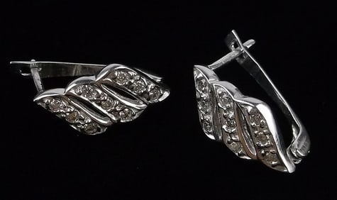 Mint Vintage Sterling Silver Earrings