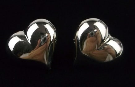 Stunning Vintage Sterling Silver Puffy Heart Earrings