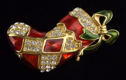 Mint Vint Enameled Christmas Rhinestone Stocking Brooch