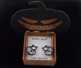 New In Box Bella Jack Halloween Cat CZ Earrings
