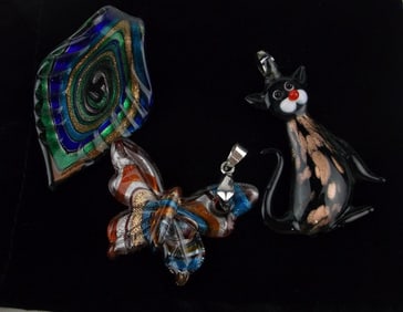 Mint Vintage Cat Butterfly Art Glass Pendant Lot