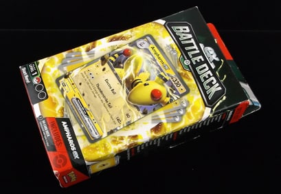 New Sealed Pokemon Ampharos EX 60 Card Battle Deck