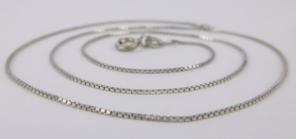 Stunning Vintage Italian Sterling Silver Box Chain Necklace 18"