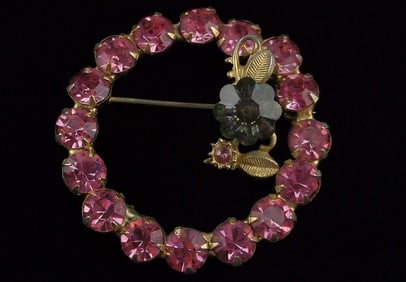 Gorgeous Vintage 1960s Rhinestone Flower Brooch