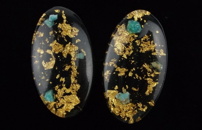 Stunning 1950s 24kt Gold Flake Turquoise Lucite Earrings: excellent condition