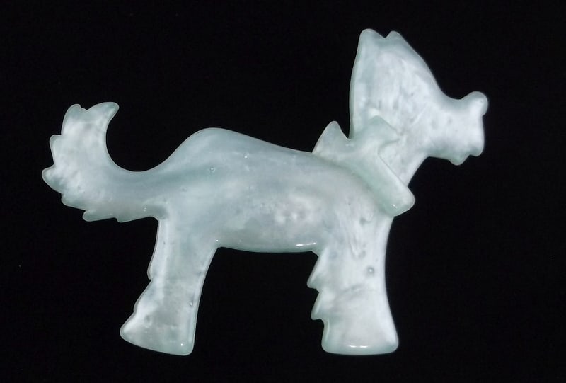 Mint Antique 1950s Lucite Dog Brooch: Mint Condition, In Like New Condition, Perfect