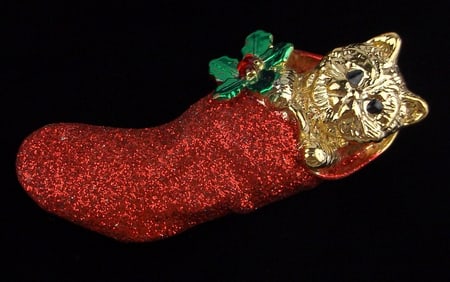 Mint Vintage Cat In Stocking Christmas Brooch Enameled