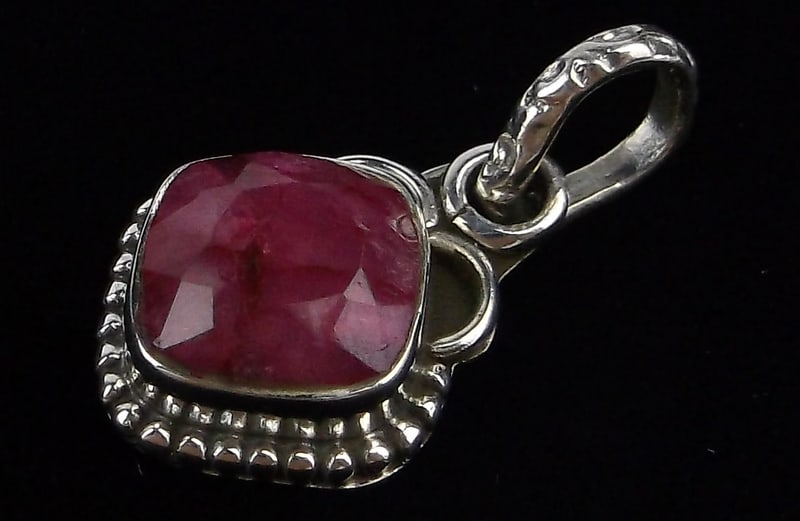 New Sterling Silver 1.25ct Ruby Pendant (1 of 2)