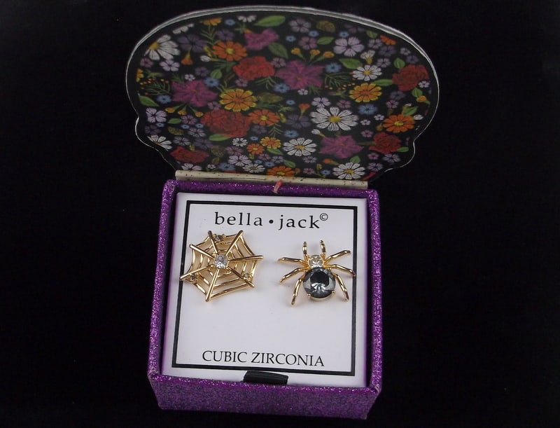New Boxed Bella Jack Spider CZ Halloween Earrings: new condition