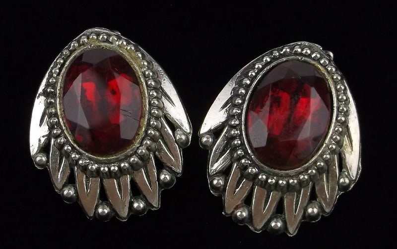 Stunning Antique 1940s Big Ruby Red Rhinestone Earrings (1 of 3)