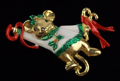 Mint Vintage Enameled Christmas Mouse Brooch