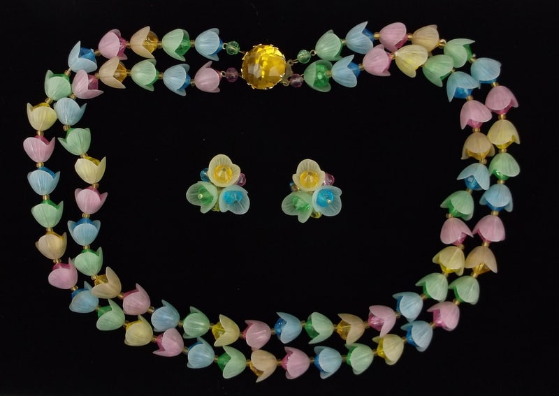 Stunning 1950s W Germany Celluloid Lucite Necklace Earrings 20": Mint Condition, In Like New Condition, Perfect