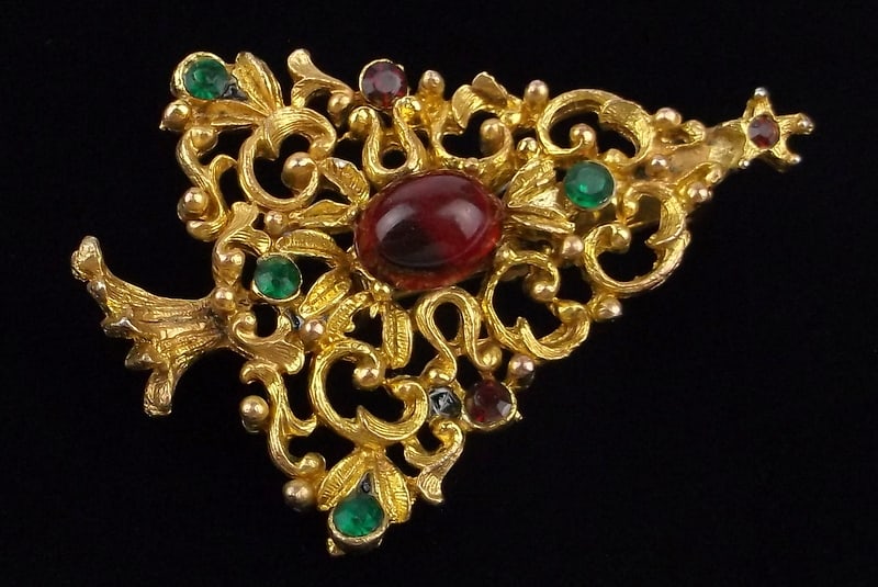 Stunning 1960s Jelly Belly Rhinestone Christmas Tree Brooch: excellent condition