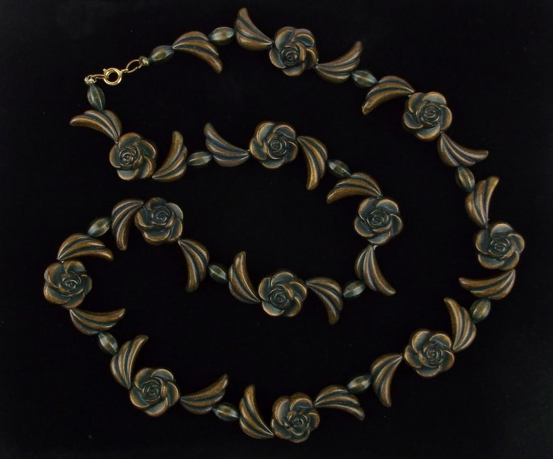 Stunning Antique 1950s Celluloid Flower Necklace 24": excellent condition